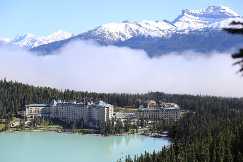 Lake Louise mit Fairmont Chateau Lake Louise 